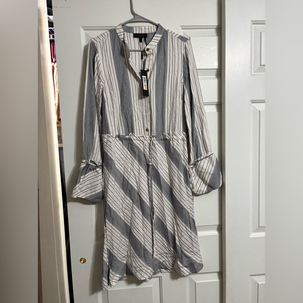 Donna Karan Gray and White Striped Long Sleeve Dress